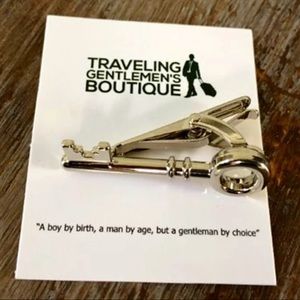 Traveling Gentleman's Boutique Mens Silver Tie Bar